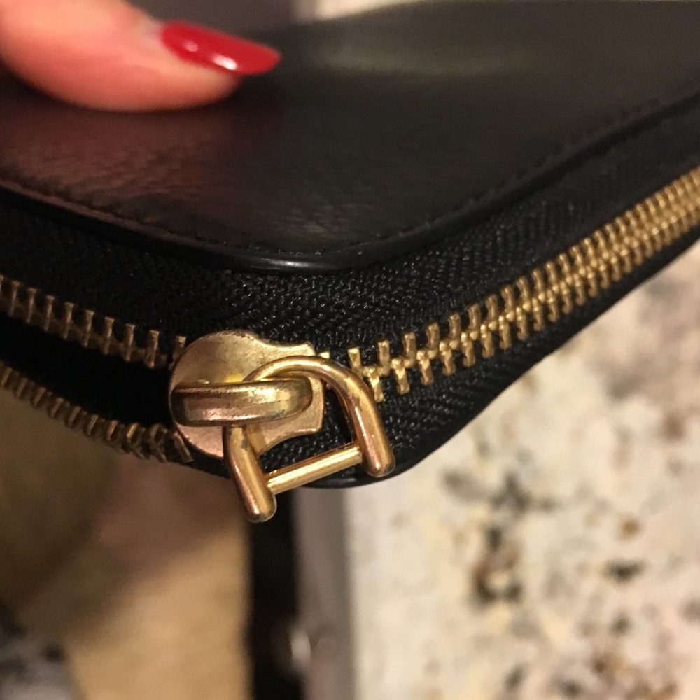 Marc Jacobs Wingman Wristlet Wallet View 3